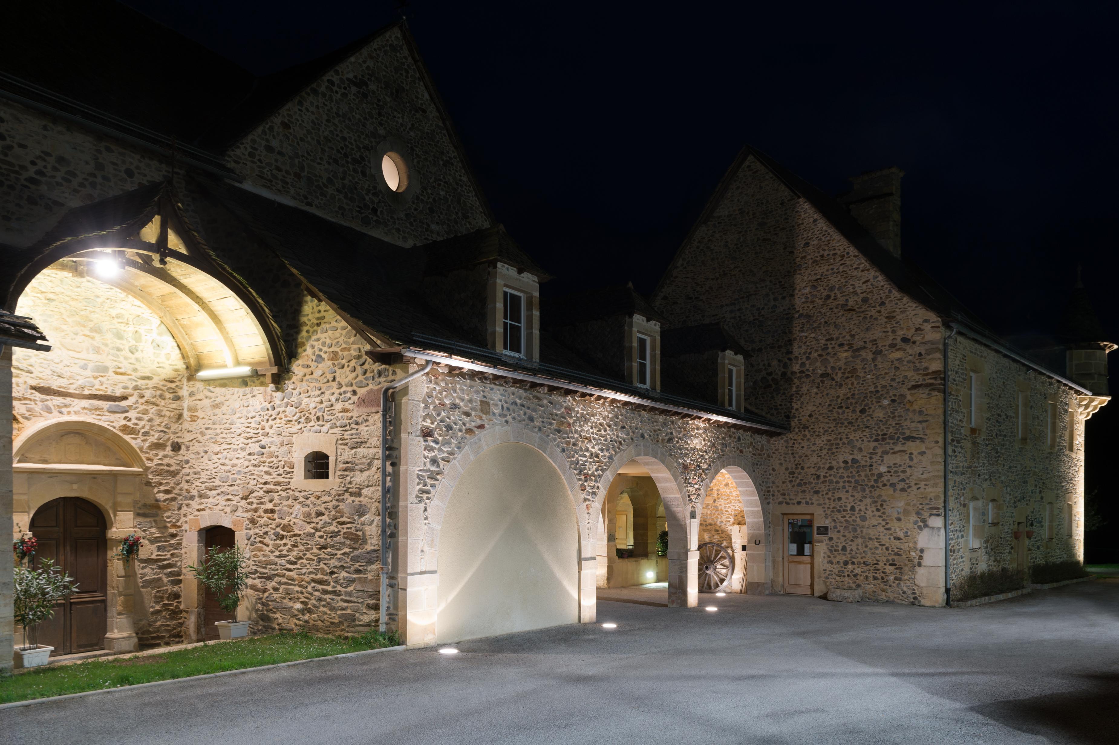 Chateau De La Falque, The Originals Relais Saint-Geniez-d'Olt Exterior photo